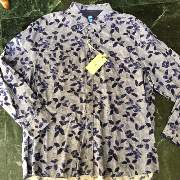 Trendy Blue Botton Down - Picture 1 of 4